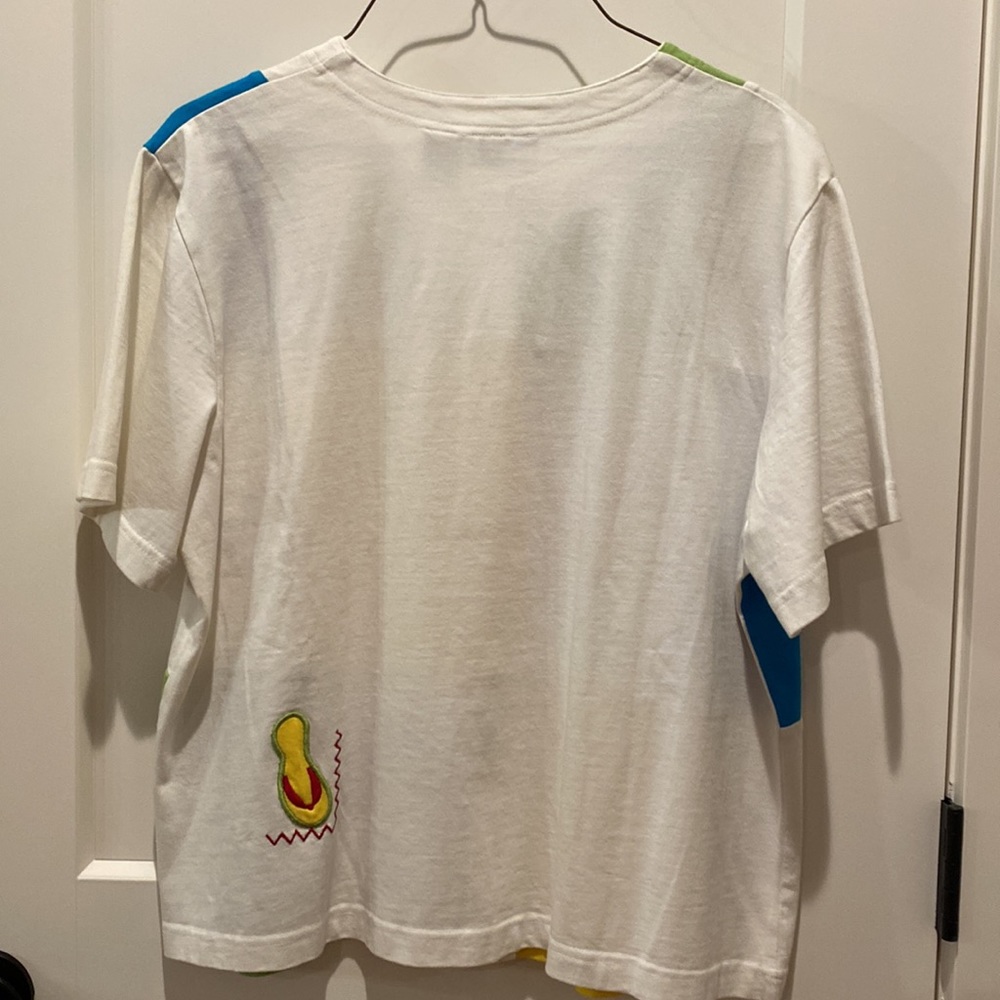 Onque Casual Short Sleeve Button Up Top. - Picture 2 of 3